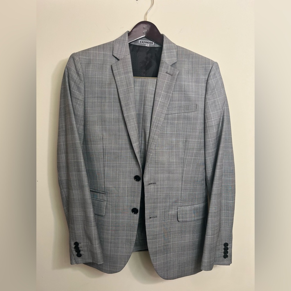 Express Men’s Slim Fit Checkered Gray Suit